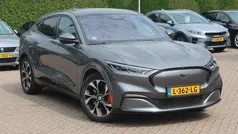 Grijs Gebruikt 2021 Ford Mustang Mach-E SUV | € 30.999 (Eerlijke prijs)