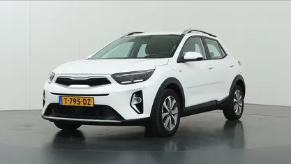 Occasion 2023 Kia Stonic SUV | € 18.935 (Goede deal)