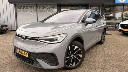 Grijs Gebruikt 2023 VW ID.5 Pro SUV | € 29.950 (Goede deal)