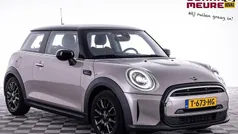 Grijs Gebruikt 2023 Mini Cooper Hatchback | € 23.990 (Eerlijke prijs)