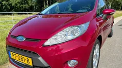 Rood Gebruikt 2009 Ford Fiesta Ghia Hatchback | € 4.950 (Eerlijke prijs)