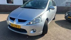 Grijs Gebruikt 2010 Mitsubishi Grandis MPV | € 4.000 (Eerlijke prijs)