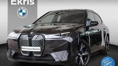 Grijs Gebruikt 2024 BMW iX Sport Line SUV | € 76.900 (Eerlijke prijs)