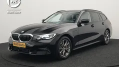 Zwart Gebruikt 2020 BMW 330 Sport Line Stationwagen | € 30.740 (Eerlijke prijs)
