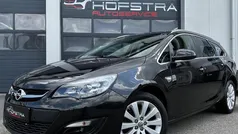 Zwart Gebruikt 2015 Opel Astra Edition Stationwagen | € 7.945 (Eerlijke prijs)