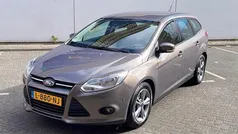 Bruin Gebruikt 2013 Ford Focus Titanium Stationwagen | € 4.450 (Goede deal)