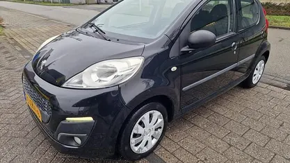 Occasion Peugeot 107 Active 68 PK (50 kW) 2012 Hatchback