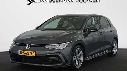 Occasion VW Golf VIII Business 2022 Grijs Hatchback