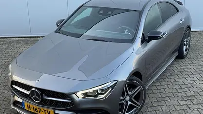 Grijs Occasion 2020 Mercedes CLA200 AMG Sedan | € 22.995 (Goede deal)