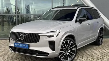 Grijs (metallic) Occasion 2024 Volvo XC90 Ultra SUV | € 73.950 (Eerlijke prijs)