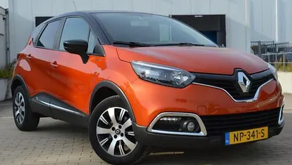 Occasion Renault Captur LIMITED 90 PK (66 kW) 2017 Oranje (metallic) SUV