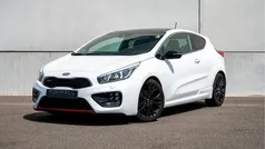 Wit Gebruikt 2014 Kia ProCeed Hatchback | € 10.950 (Eerlijke prijs)