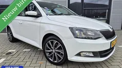 Wit Gebruikt 2015 Skoda Fabia Stationwagen | € 7.900 (Eerlijke prijs)