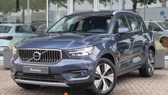 Blauw, metallic lak Gebruikt 2020 Volvo XC40 Business Edition SUV | € 25.700 (Eerlijke prijs)