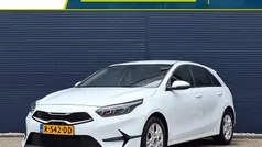 Gebruikt 2022 Kia Ceed Hatchback | € 19.841 (Eerlijke prijs)