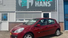 Gebruikt 2006 Renault Clio II Dynamique Hatchback | € 3.999 (Eerlijke prijs)