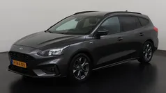 Grijs Gebruikt 2020 Ford Focus Business Edition Stationwagen | € 19.895 (Eerlijke prijs)