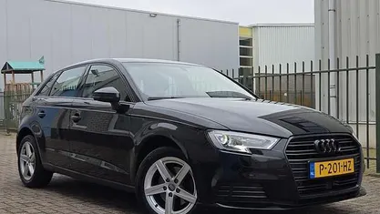 Gebruikt 2019 Audi A3 Sportback Design Hatchback | € 14.700 (Super prijs)