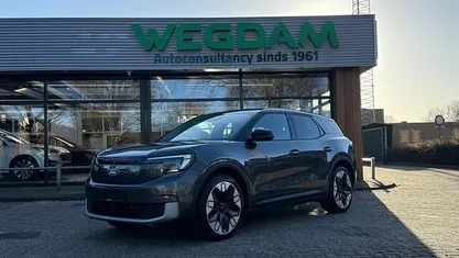 Grijs (metallic) Occasion 2024 Ford Explorer Extended Range SUV | € 44.370 (Goede deal)