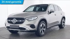 Beige, metallic lak Gebruikt 2023 Mercedes GLC300 SUV | € 59.950 (Eerlijke prijs)