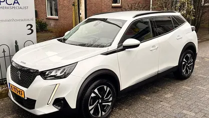 Occasion Peugeot 2008 Allure 112 PK (82 kW) 2021 SUV