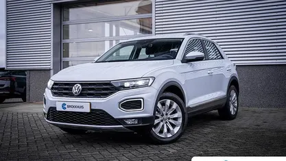 Gebruikt 2018 VW T-Roc Sport SUV | € 20.945 (Eerlijke prijs)