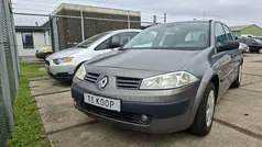 Gebruikt 2004 Renault Mégane II Basis Hatchback | € 950 (Eerlijke prijs)