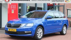 Blauw Gebruikt 2019 Skoda Octavia Business Line Stationwagen | € 14.785 (Eerlijke prijs)