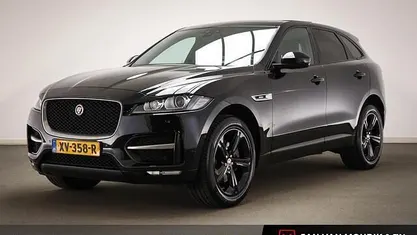 Zwart Occasion 2019 Jaguar F-Pace Portfolio SUV | € 34.900 (Eerlijke prijs)