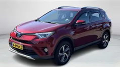 Rood Gebruikt 2018 Toyota RAV4 Hybrid Style SUV | € 27.875 (Eerlijke prijs)