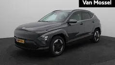 Grijs Gebruikt 2025 Hyundai Kona Comfort SUV | € 42.940 (Eerlijke prijs)
