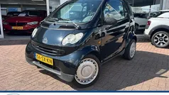 Zwart Gebruikt 2006 Smart ForTwo Coupé Pure Hatchback | € 2.450 (Eerlijke prijs)