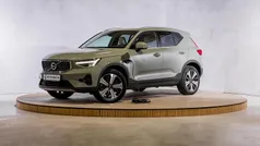 Groen Gebruikt 2022 Volvo XC40 Plus SUV | € 36.990 (Eerlijke prijs)
