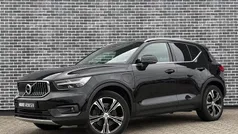 Zwart Gebruikt 2022 Volvo XC40 Inscription SUV | € 30.694 (Super prijs)