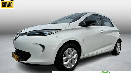 Wit Gebruikt 2018 Renault Zoe Life Hatchback | € 7.700 (Eerlijke prijs)