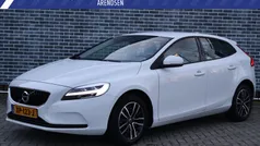 Wit Gebruikt 2019 Volvo V40 Stationwagen | € 18.694 (Super prijs)