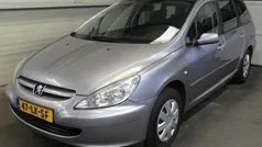 Grijs Gebruikt 2003 Peugeot 307 Stationwagen | € 1.495 (Eerlijke prijs)