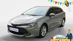 Gebruikt 2022 Toyota Corolla Hybrid Business Edition Stationwagen | € 21.935 (Eerlijke prijs)