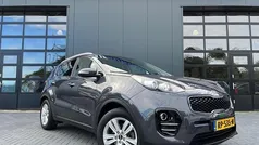 Grijs, metallic lak Gebruikt 2018 Kia Sportage SUV | € 17.750 (Eerlijke prijs)