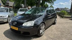 Zwart Gebruikt 2007 VW Golf V Hatchback | € 1.950 (Goede deal)