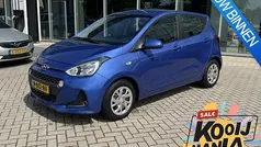 Blauw Gebruikt 2020 Hyundai i10 Comfort Hatchback | € 10.945 (Eerlijke prijs)