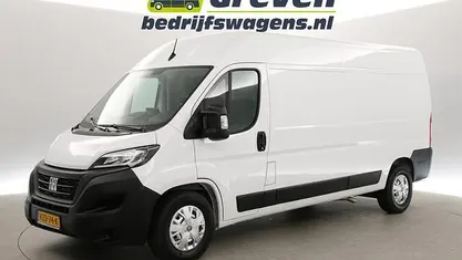 Wit Occasion 2023 Fiat Ducato Van | € 25.800 (Super prijs)