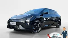 Zwart Nieuw 2025 Kia EV4 GT-Line Hatchback | € 49.495 (Eerlijke prijs)