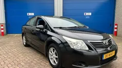 Zwart Gebruikt 2010 Toyota Avensis Comfort Sedan | € 5.900 (Eerlijke prijs)