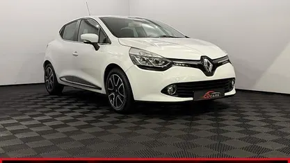 Occasion 2016 Renault Clio IV Intens Hatchback | € 11.950 (Eerlijke prijs)
