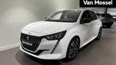 Wit Gebruikt 2023 Peugeot 208 Allure Hatchback | € 17.935 (Eerlijke prijs)