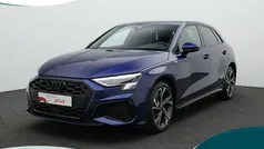 Blauw Gebruikt 2024 Audi A3 Sportback Competition Hatchback | € 41.900 (Eerlijke prijs)