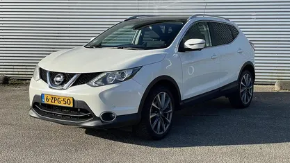 Gebruikt 2015 Nissan Qashqai SUV | € 12.450 (Eerlijke prijs)