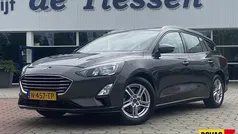 Grijs Gebruikt 2022 Ford Focus Business Edition Stationwagen | € 18.445 (Goede deal)