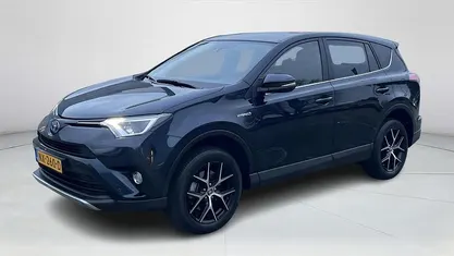 Gebruikt 2017 Toyota RAV4 Hybrid Sport SUV | € 22.900 (Eerlijke prijs)
